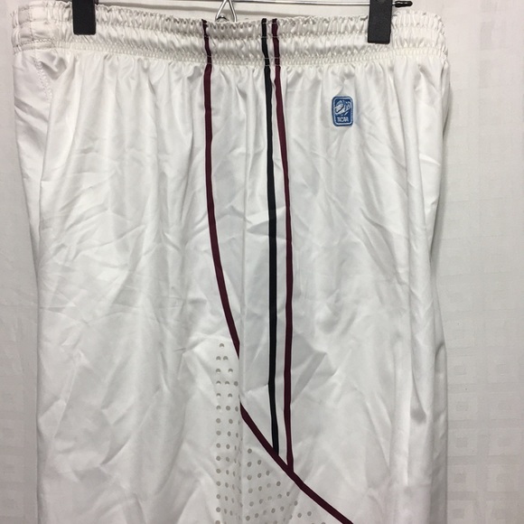 Harvard university team issue basketball shorts - Picture 5 of 6